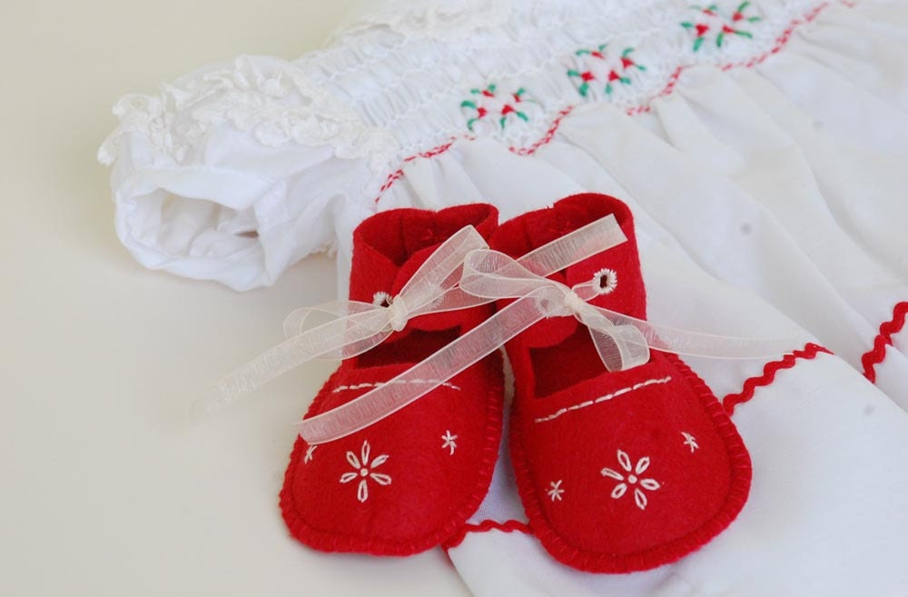 Wool Felt Infant Shoes, Hand embroidered Red Mary Janes