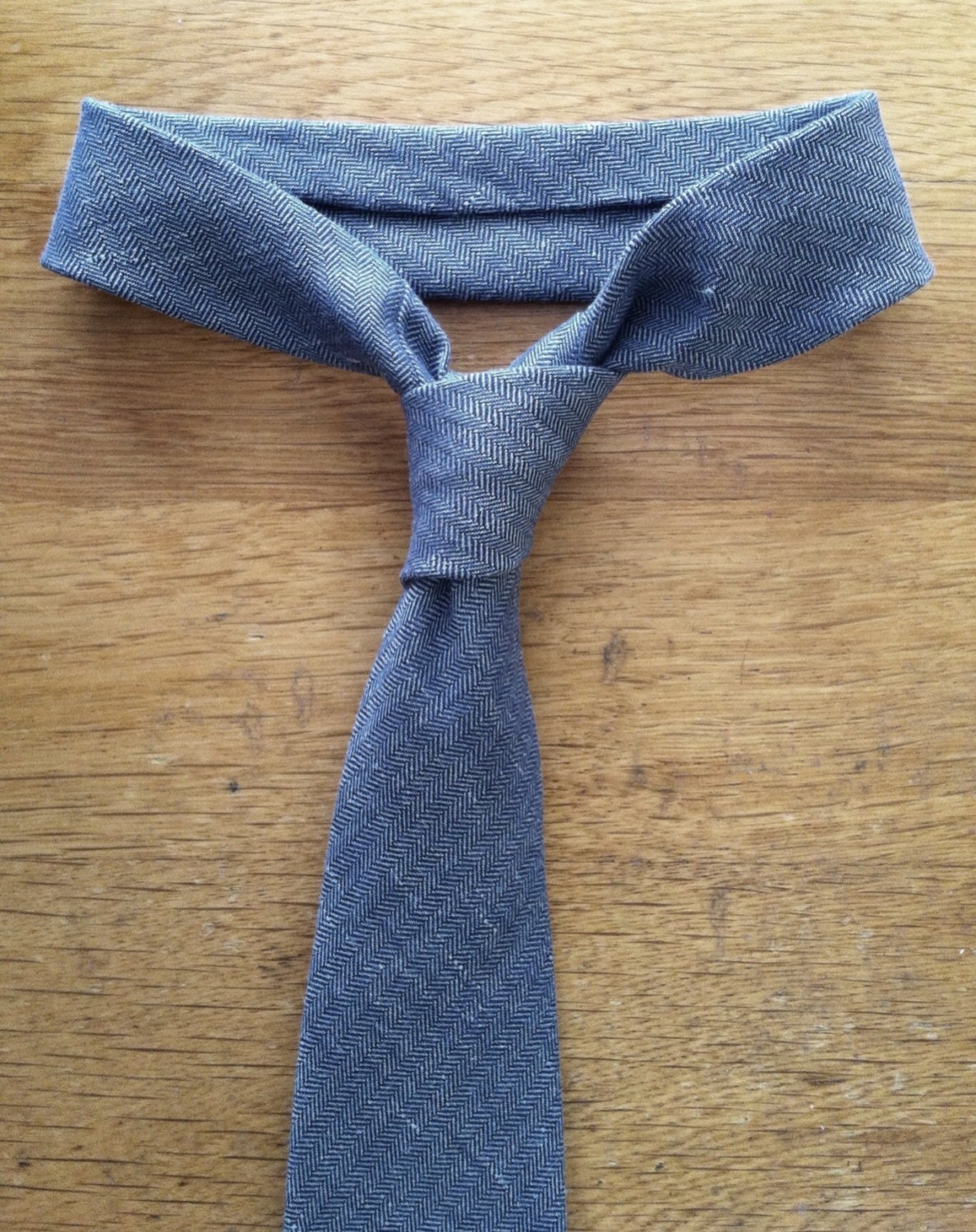 Men's Handmade Blue and White Tie - Herringbone Pattern - Silk and Linen Blend