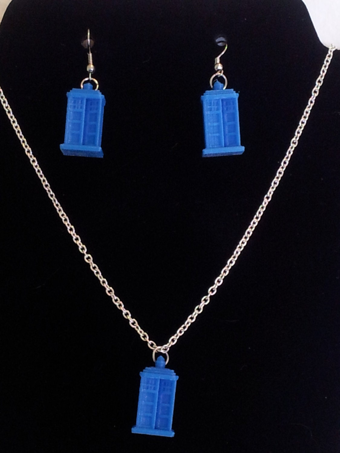 Doctor Who inspired TARDIS 3D Earring and Necklace set
