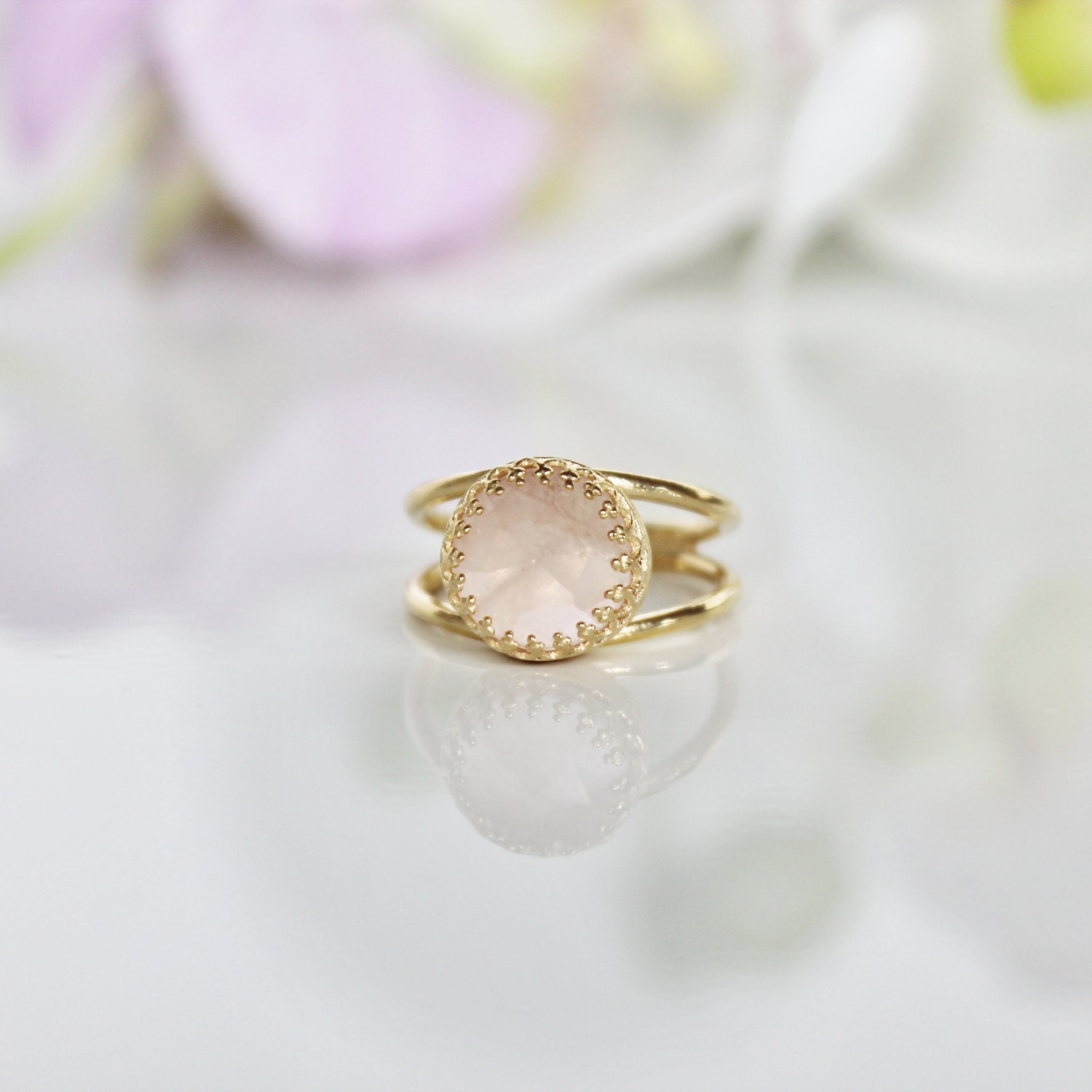 light pink quartz ring, October birthstone rings, gemstone ring, rose quartz ring, gold ring, delicate ring