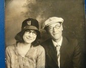 Vintage Photo... 1930's Photo Booth Snapshot Snapshot Photograph... Benny & June