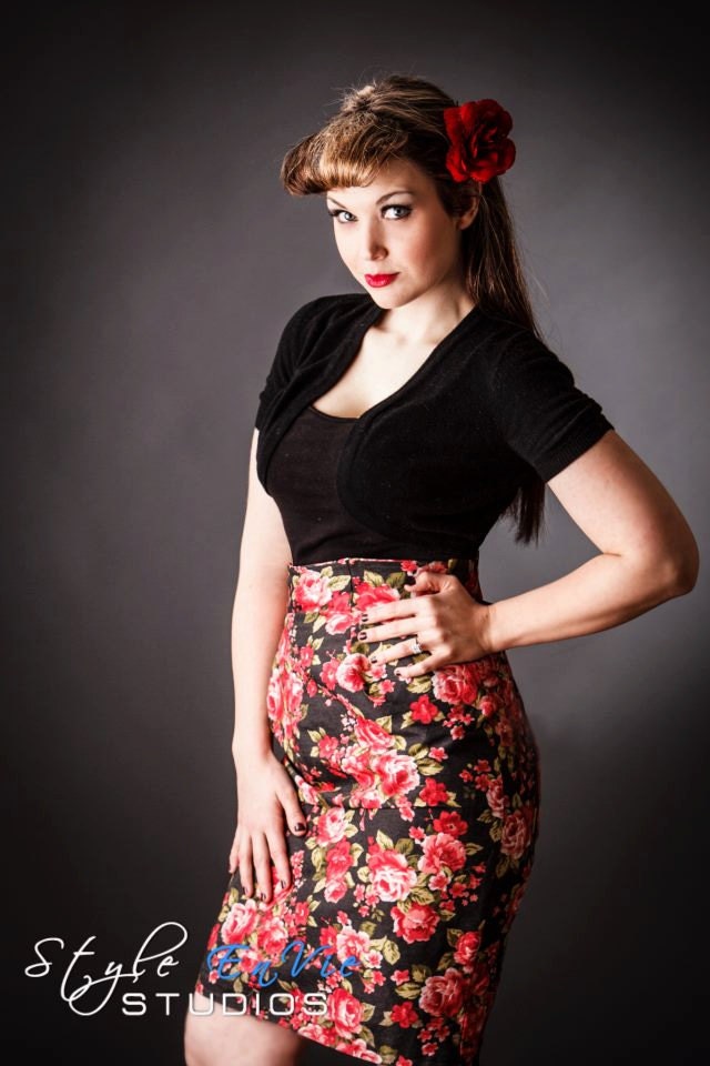 Red Rose Denim Rockabilly Pinup Pencil Skirt