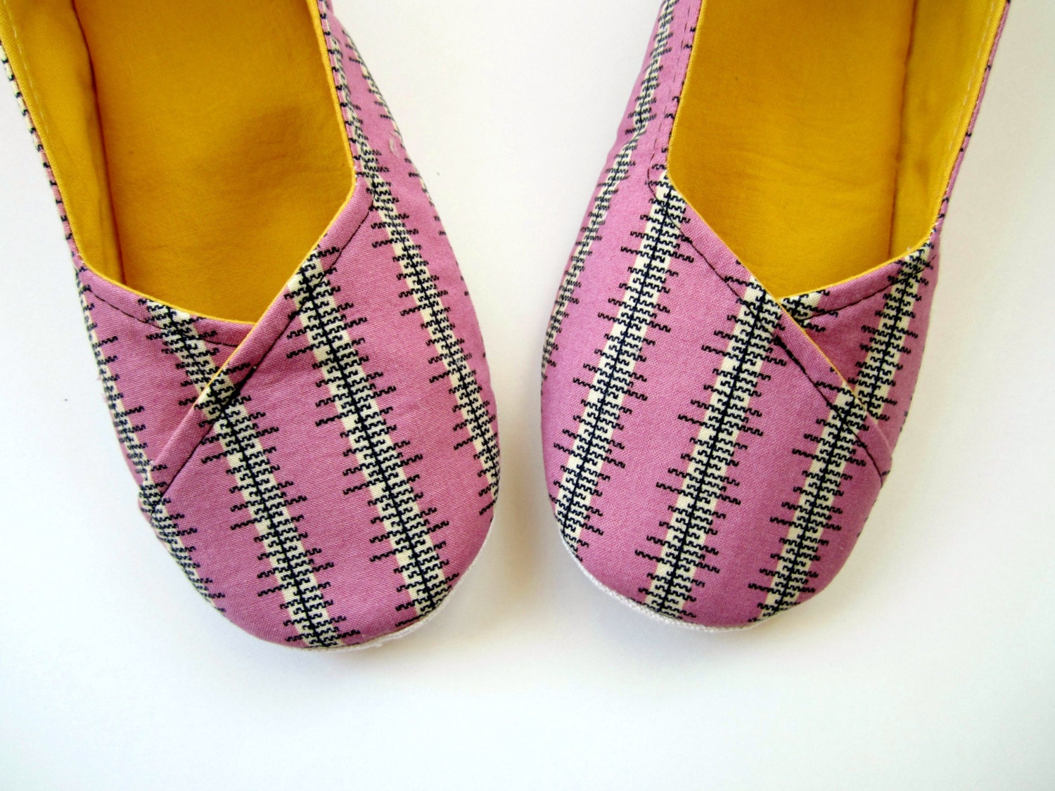 Women's Slippers - Purplish Pink and Yellow 'Lady Bird' House Slippers