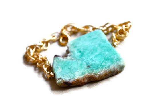 Chrysoprase and Gold Chain Bracelet