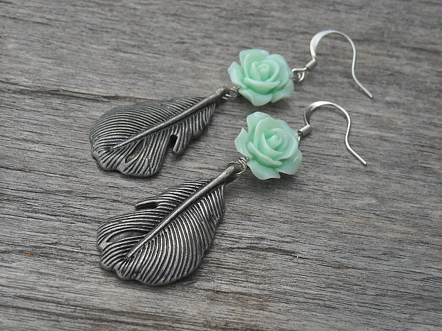 Feather Earrings, Rose Earrings, Green Roses, Mint Green, Bohemian Earrings, Bohemian Jewelry,