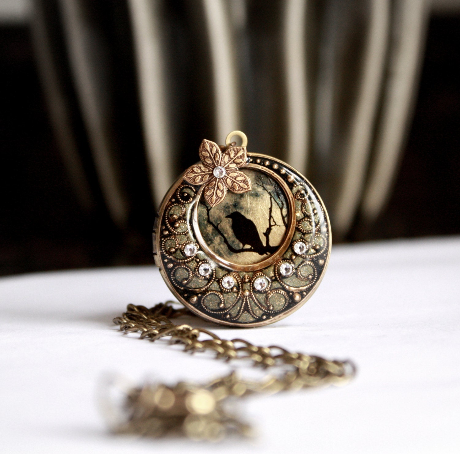 Locket,Locket Necklace,Bird Locket,Olive Green Black,Black Bird, Romantic Girly,Edgar Allan Poe Inspired,Photo Locket