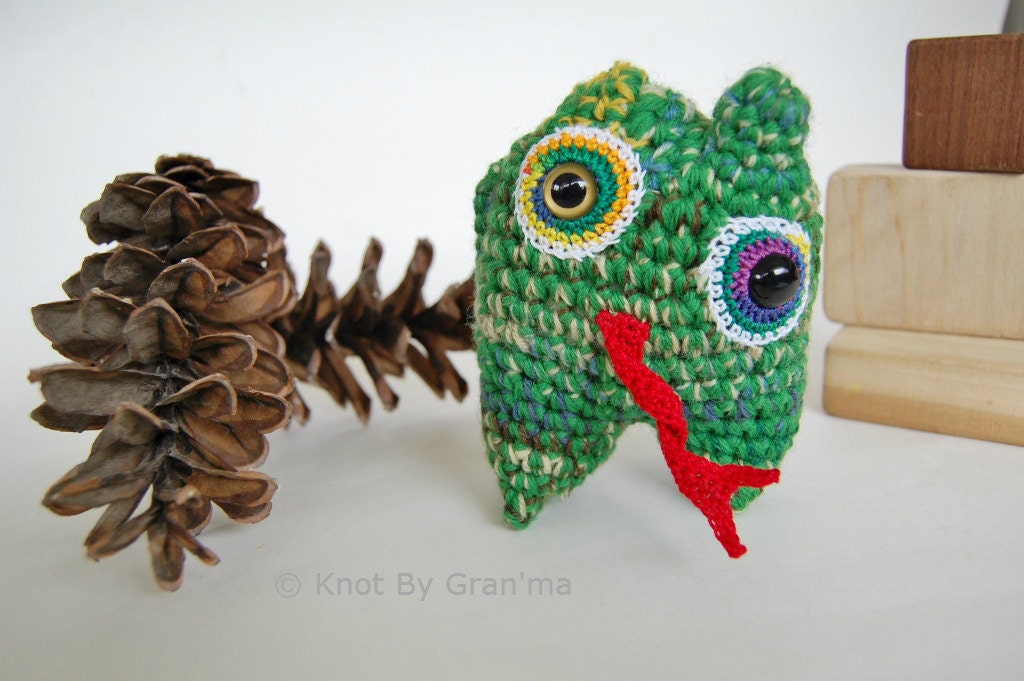 Froggy Mini Monster with Pocket Amigurumi Plush Toy Doll