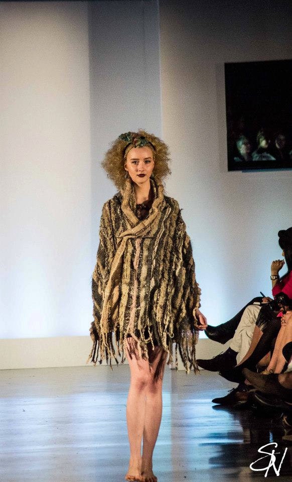 Flicker, a Small Wrap in beige and brown