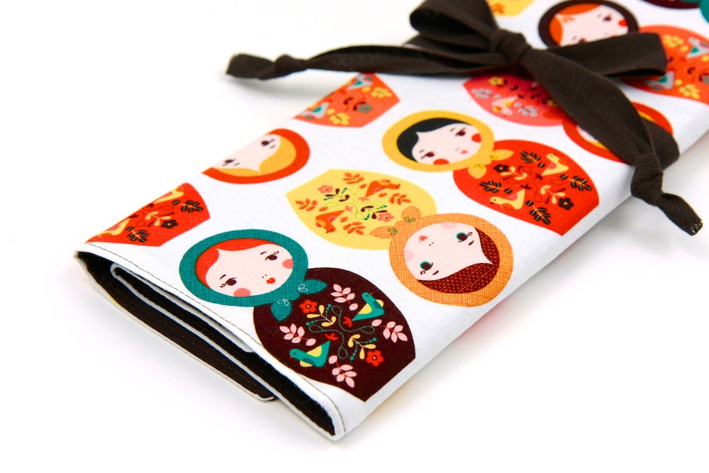 Knitting Needle Case Organizer Large - Kukla Girls -  30 brown pockets for all sizes or paint brushes, colored pencils