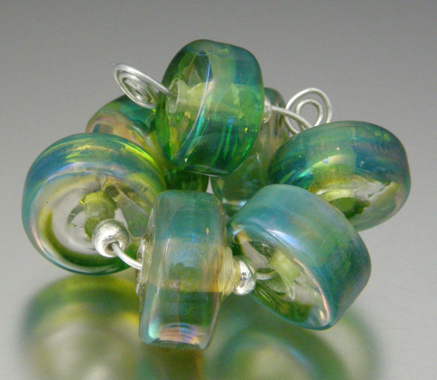 KILLERBEEDZ1 - Golden Aqua Green - 7 Barrel  Lampworked Beads