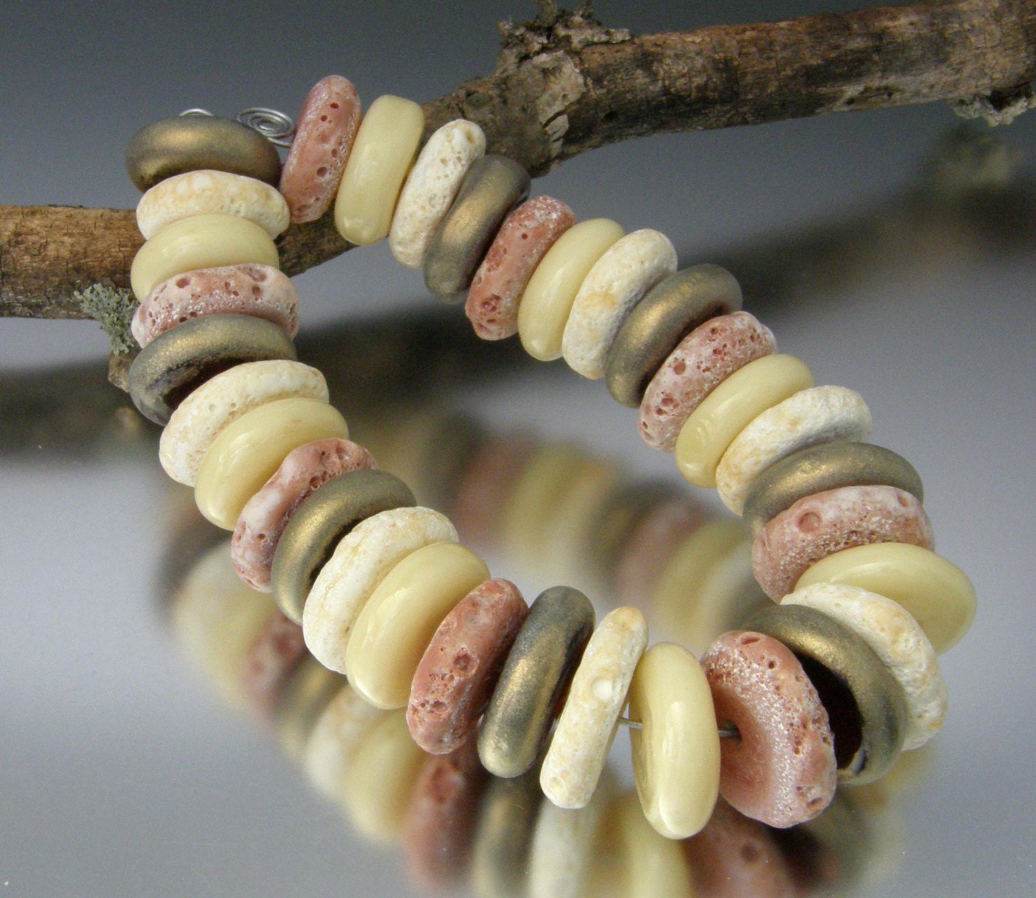 KILLERBEEDZ1 - Vanilla Chai - 32  Lampwork Disc Beads