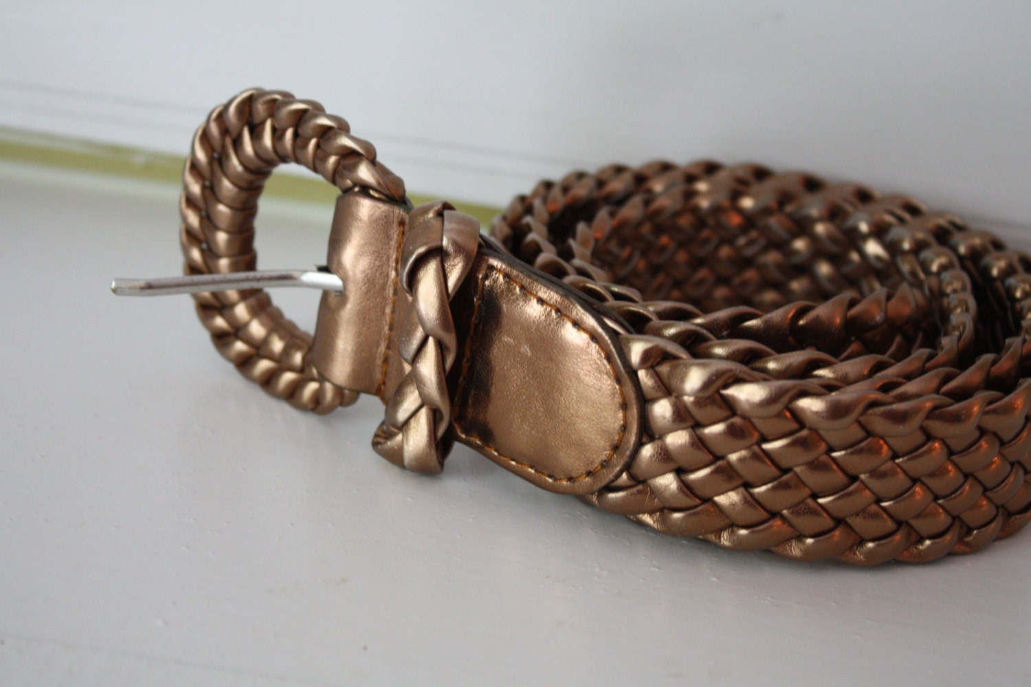 Vintage leather belt.  Metallic gold braided belt.  Vintage accessories.