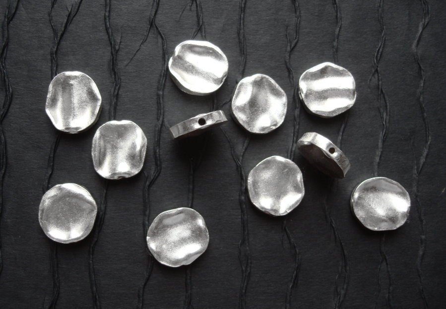 6 Karen Hill Tribe Fine SILVER THAI Hollow, SHAPED Oval Beads  -  Handmade  - 3mm x 18mm x 18mm
