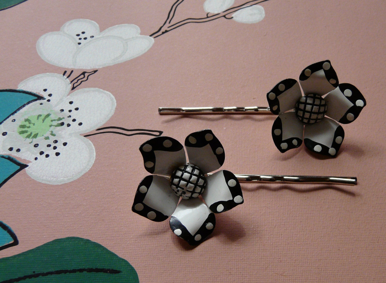 girl friday bobbies - vintage enamel flowers