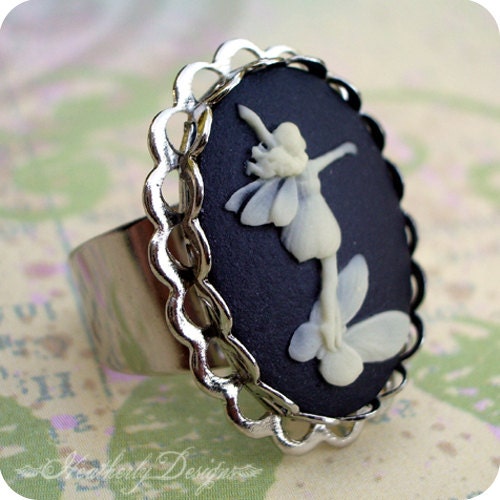 Fairytales and Bedtime Stories: cameo cocktail ring