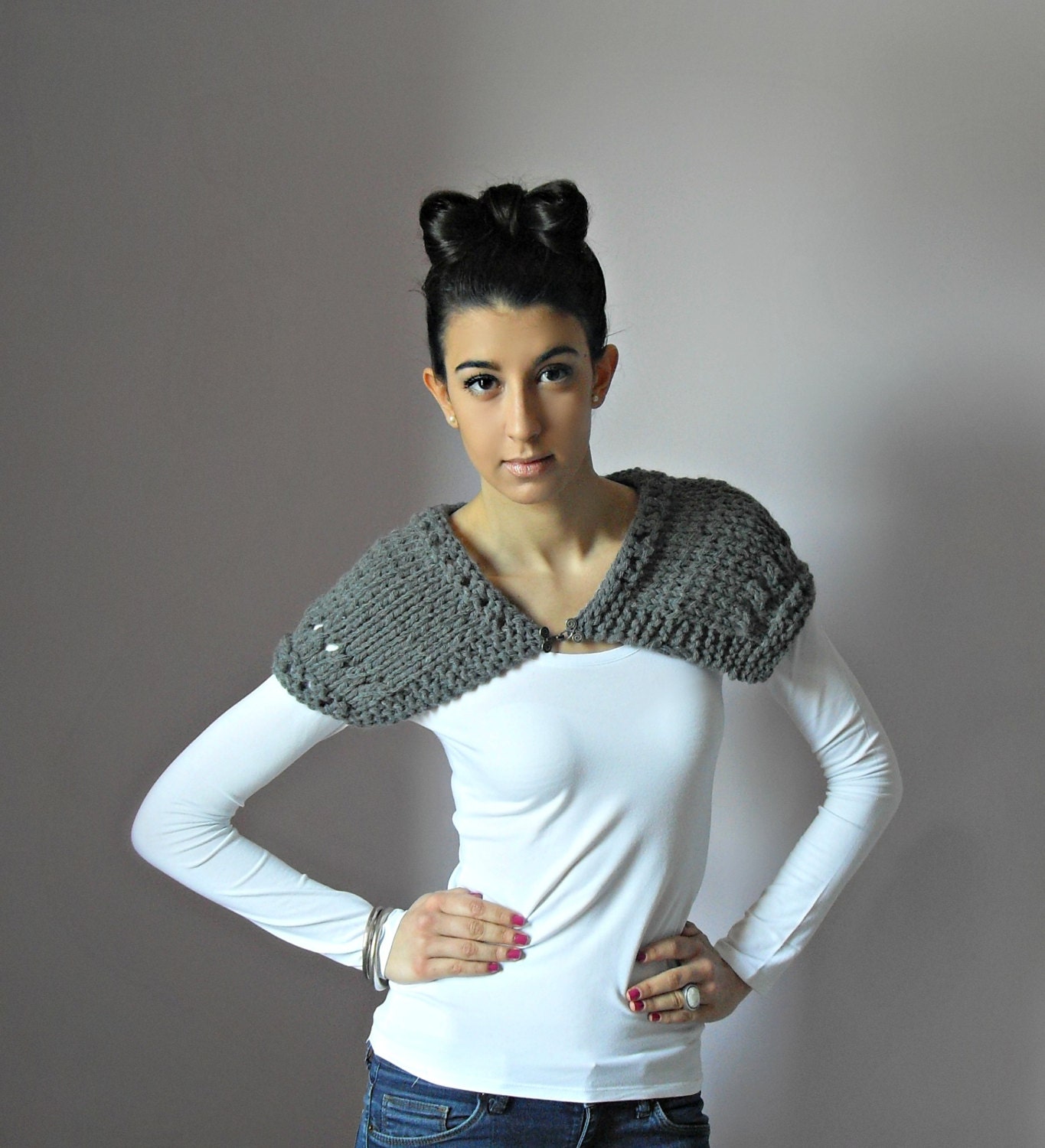Handknitted Capelet Grey Gray - Handmade - Small Size