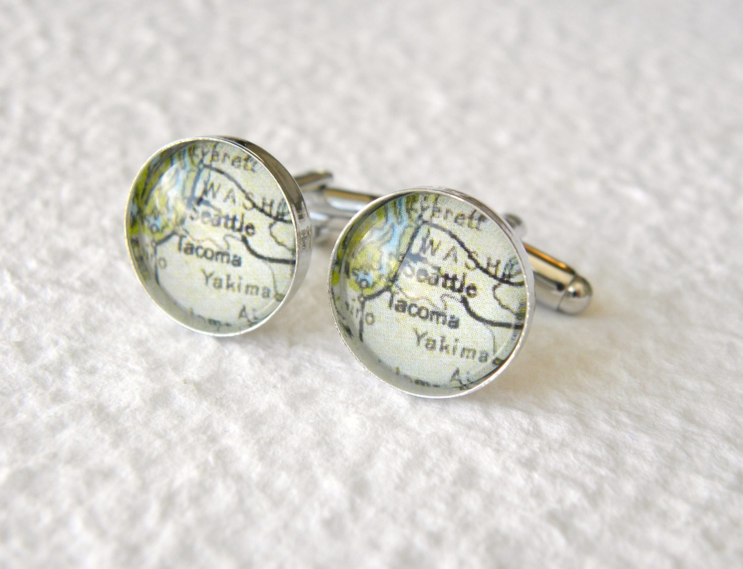 World Traveler Men's Map Cufflinks - Seattle and Tacoma, Washington Great gift for Dad for Father's Day