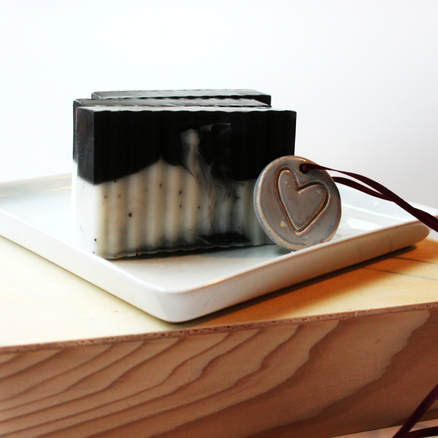 Black Cherry and Poppy Seeds Soap Bar (Vegan)