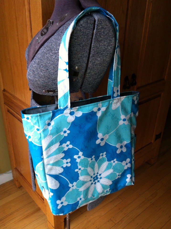 Mackerilla  Large Tote