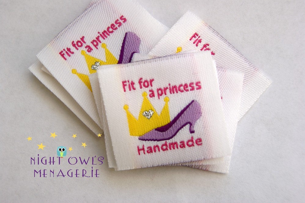 Crown and Shoe "Fit for a Princess" Design Flat Woven Clothing Labels set of 25