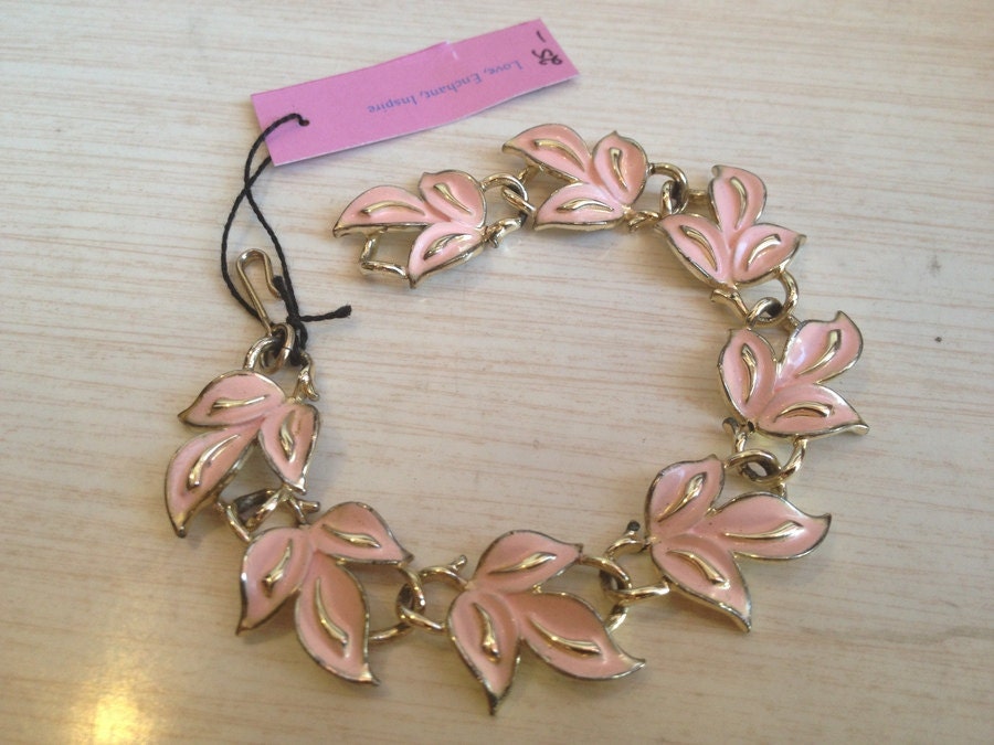 Vintage 60's Pink Leaf Bracelet