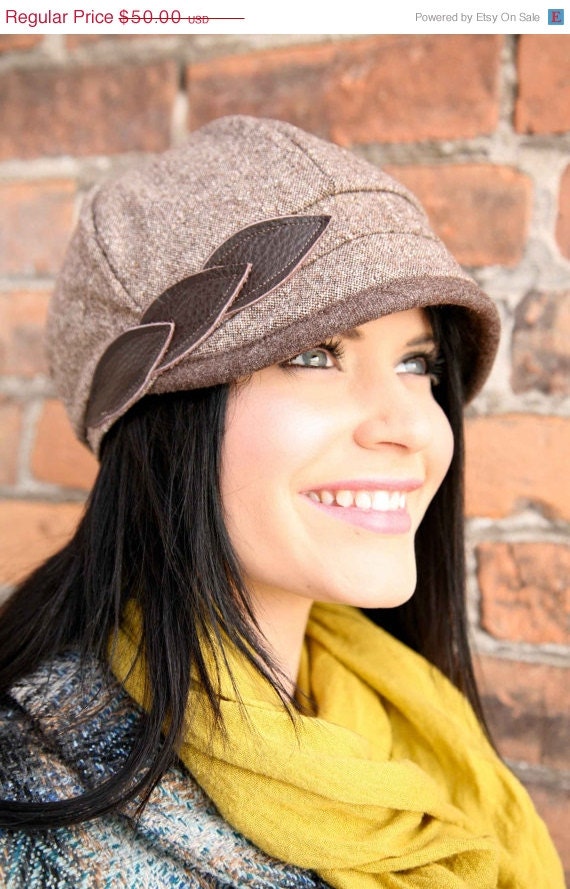 LAST CHANCE SALE Petals Hat- brown tweed with bound brim
