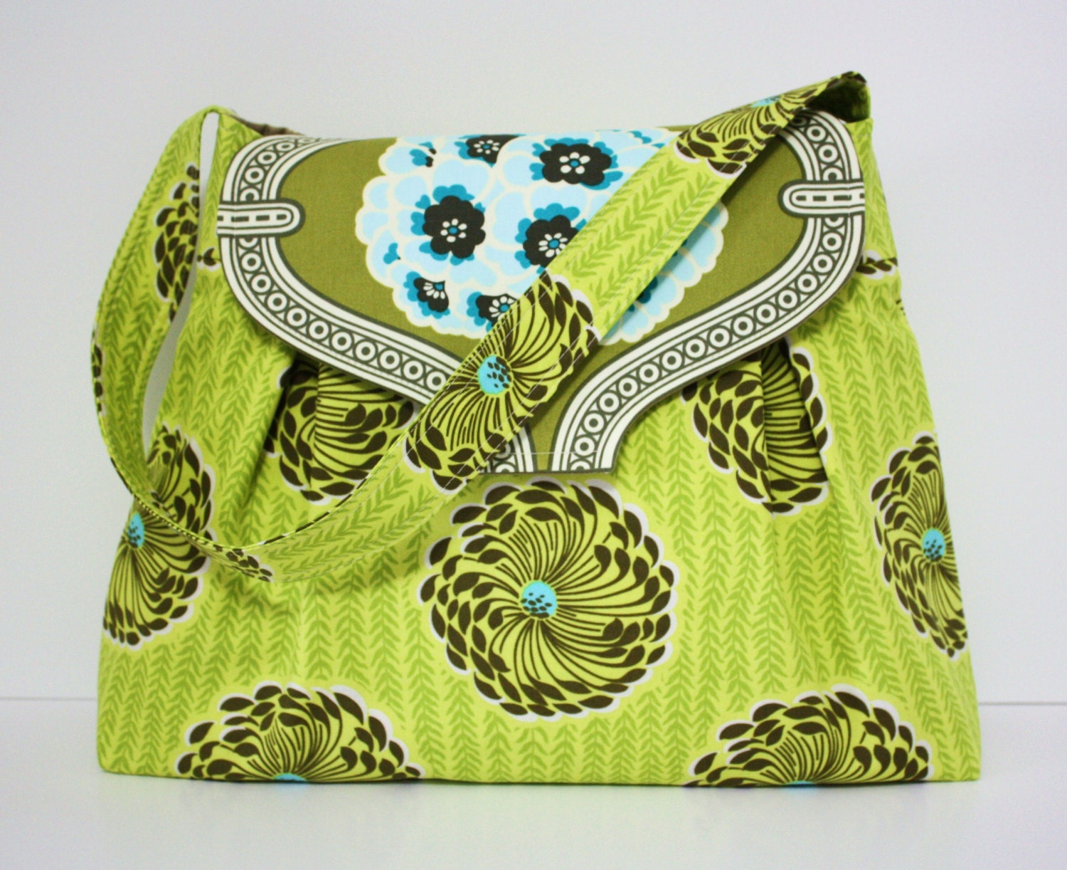 Pleated Hobo Handbag Amy Butler Fabric / Soul Blossoms