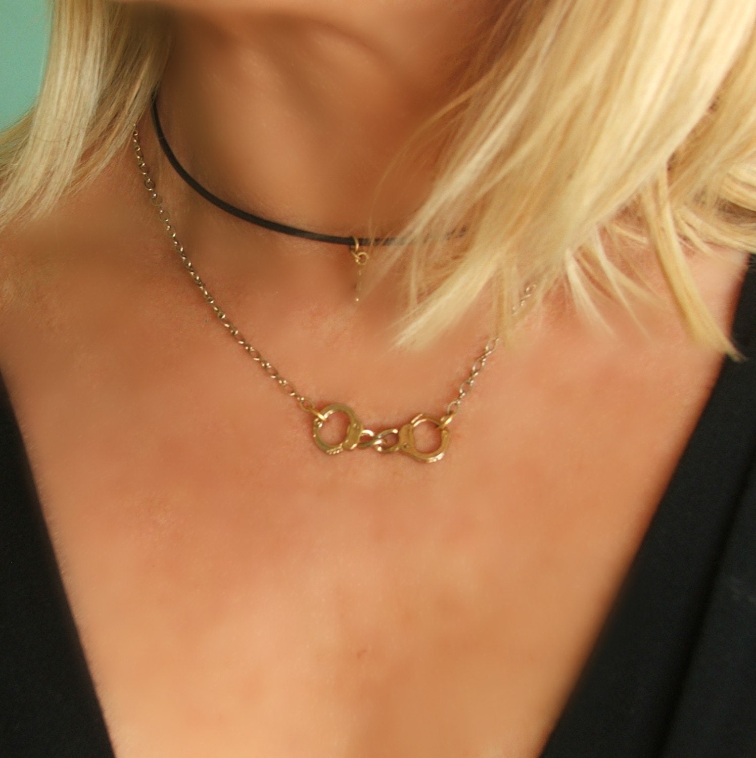 Gold Handcuff Necklace, Rebel Necklace, Edgy, Rock Glam, Gold Chain, Handcuff Pendant Gold Necklace, Edge, Rocker Necklace