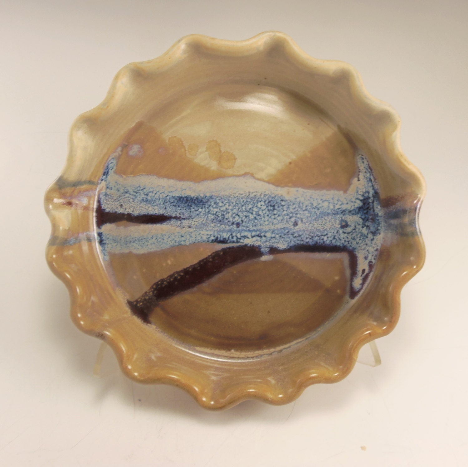 Pottery Pie Plate Quiche Baking Dish Larger size 10 inch