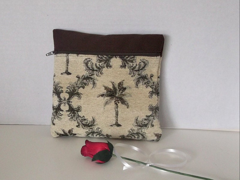 Cute Makeup Bag . Cute Makeup Organizer , Cosmetic Bag , Tropical Print Clutch , Purse Organizer , Seaside Bag