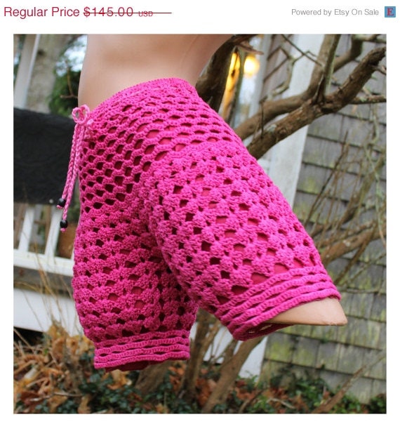 May Sale Women's Yoke Shorts - Size 0 - 2 - Hot Pink -  Drawstring Crochet Punk Bloomer by Annie Briggs  'RODELLA'