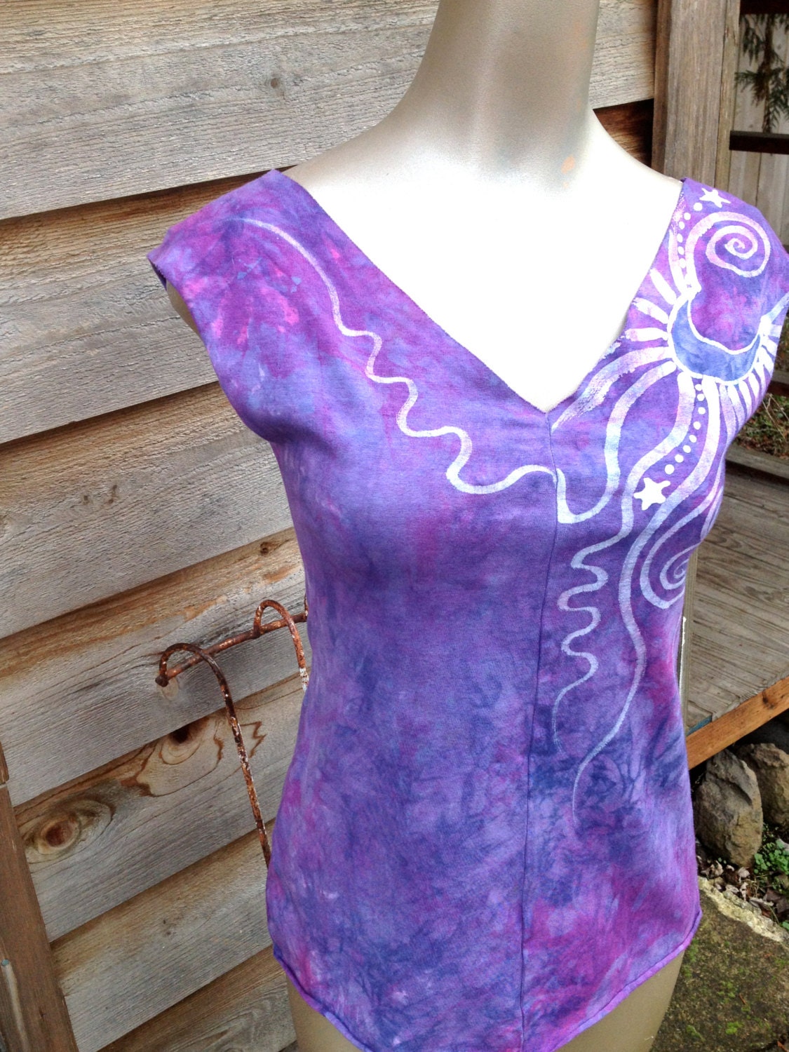 Periwinkle Hemp and Organic Cotton Stretchy Split Tee