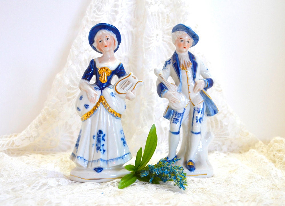 Set Victorian Patrician Porcelain Couple Figurines cobalt blue gold gilt vintage collectibles antique home decor housewares statue delft