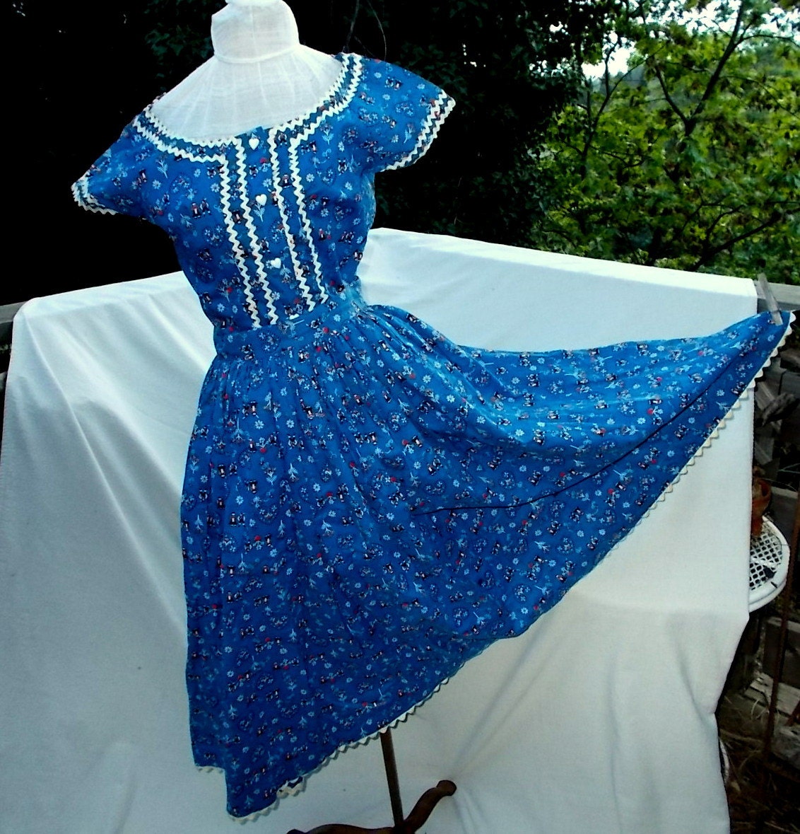 Fritzi of California 1950s 2 pc Dress Skirt and Blouse Extra Cute Bust 34 Waist 24 vintage sz 12 Never Worn