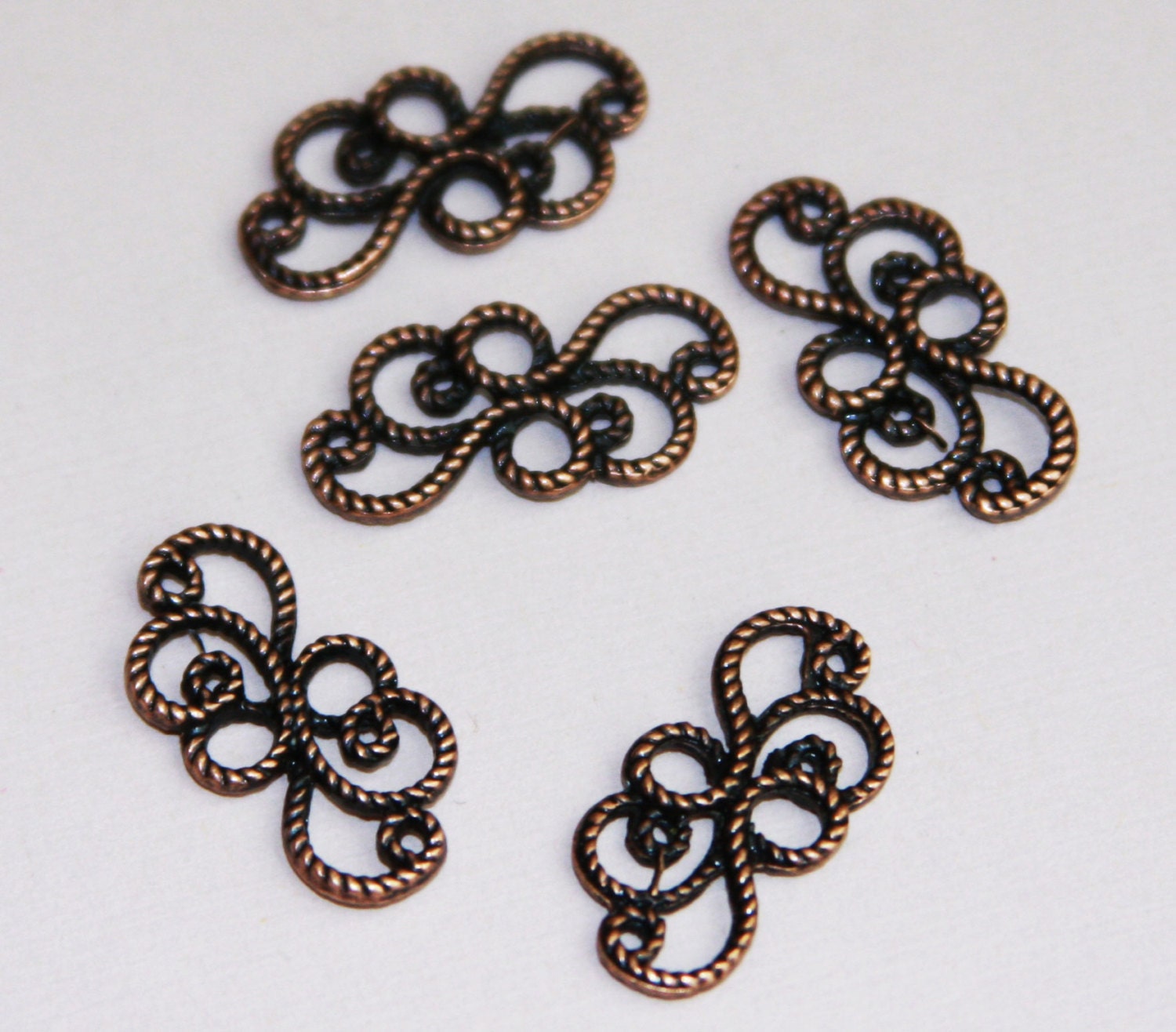 12 pcs of Antiqued copper finished connector links 21x10mm