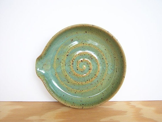 Stoneware Ceramic Spoon Rest in Spring Green Glaze