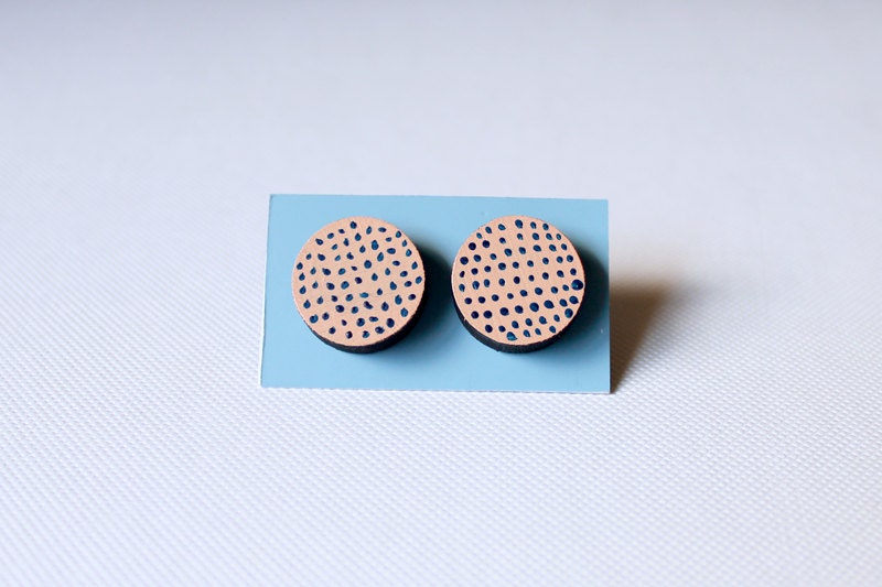 Bamboo Earrings Polka Dots - Beige with Blue Dots