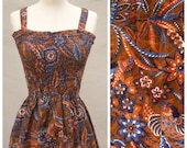 Vintage 1970s sundress // cinnamon batik print dress // peacocks flowers leaves // tube top // small-medium