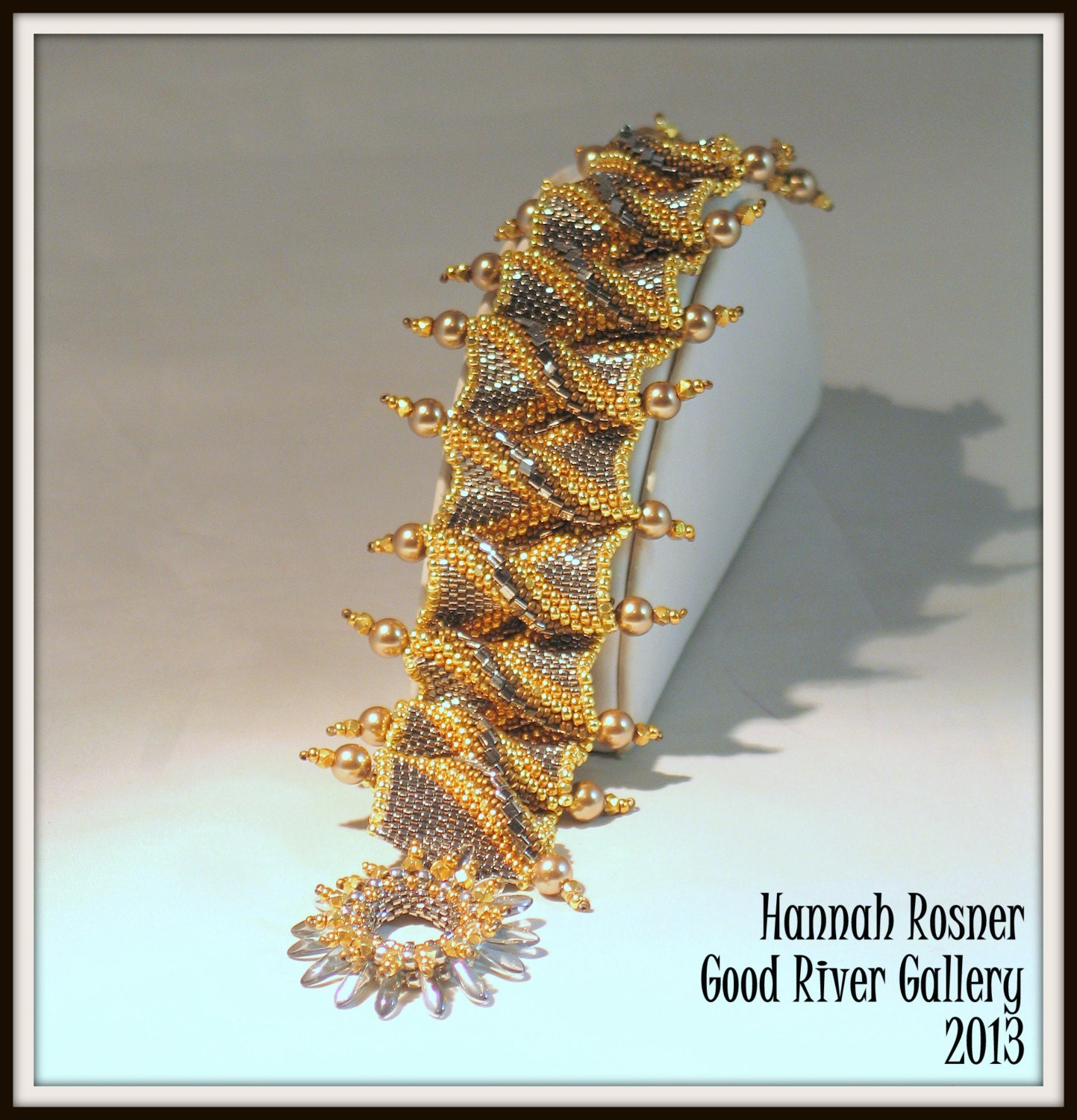 Hannah Rosner Royal Ruffles Bracelet - FULL KIT in Lavender Purple and Brown