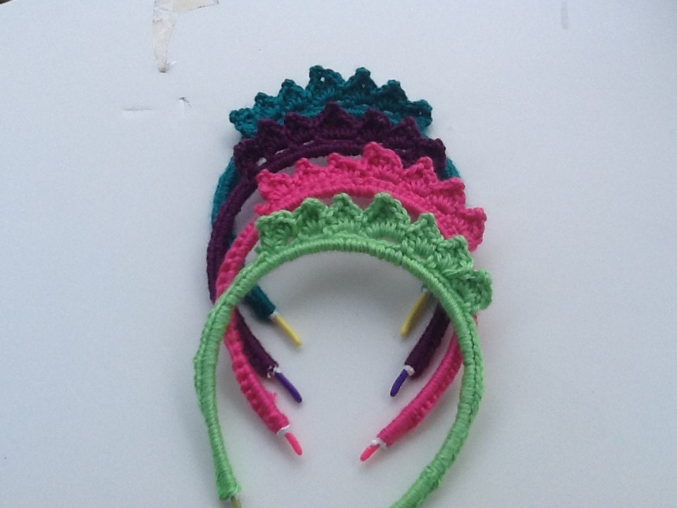 Tiara band 