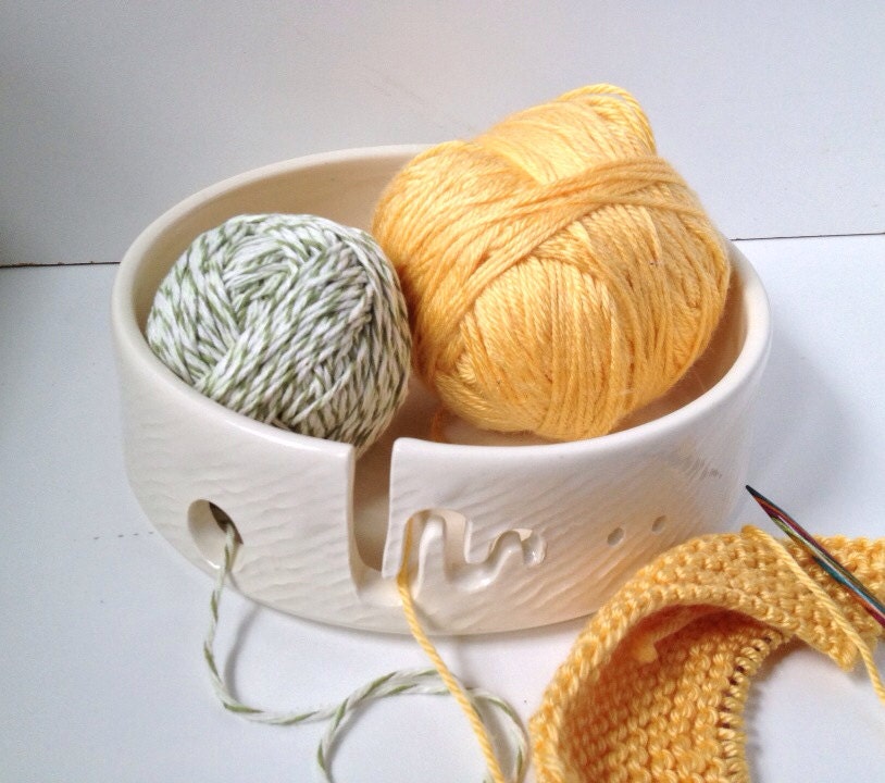 Medium 8" Yarn Bowl in White