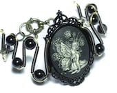 Steampunk Goth Jewelry - Bracelet - Fairy Cameo