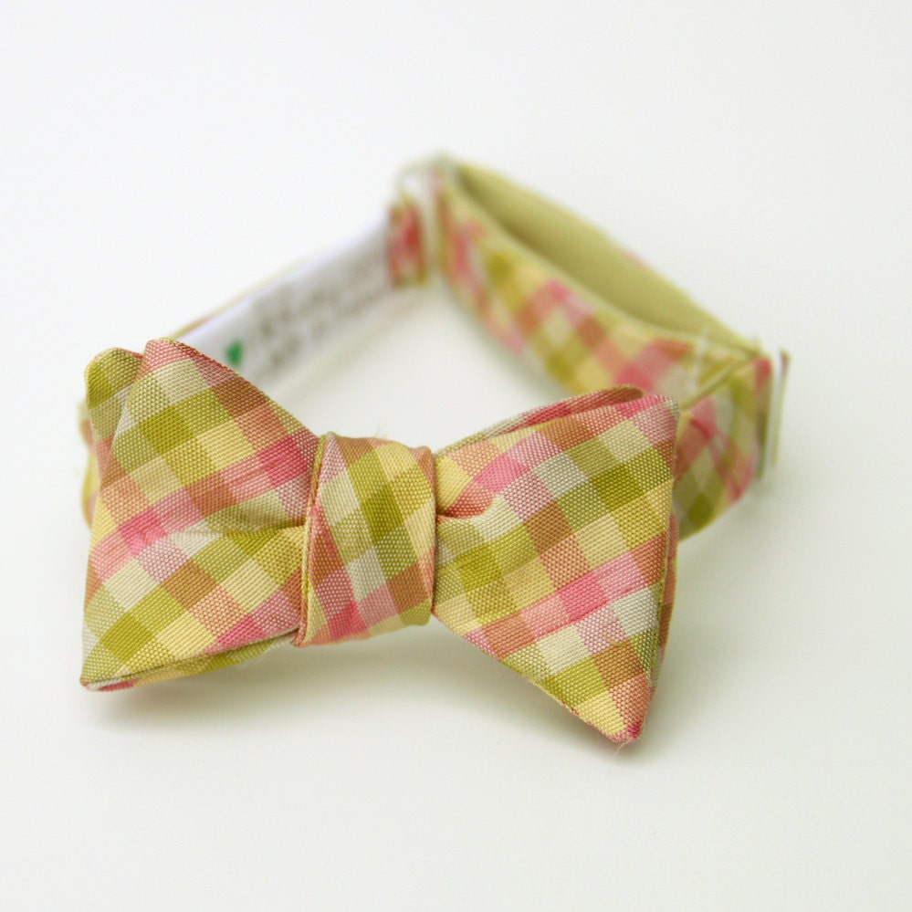 kiddo sized pink, butter, & lime freestyle bow tie