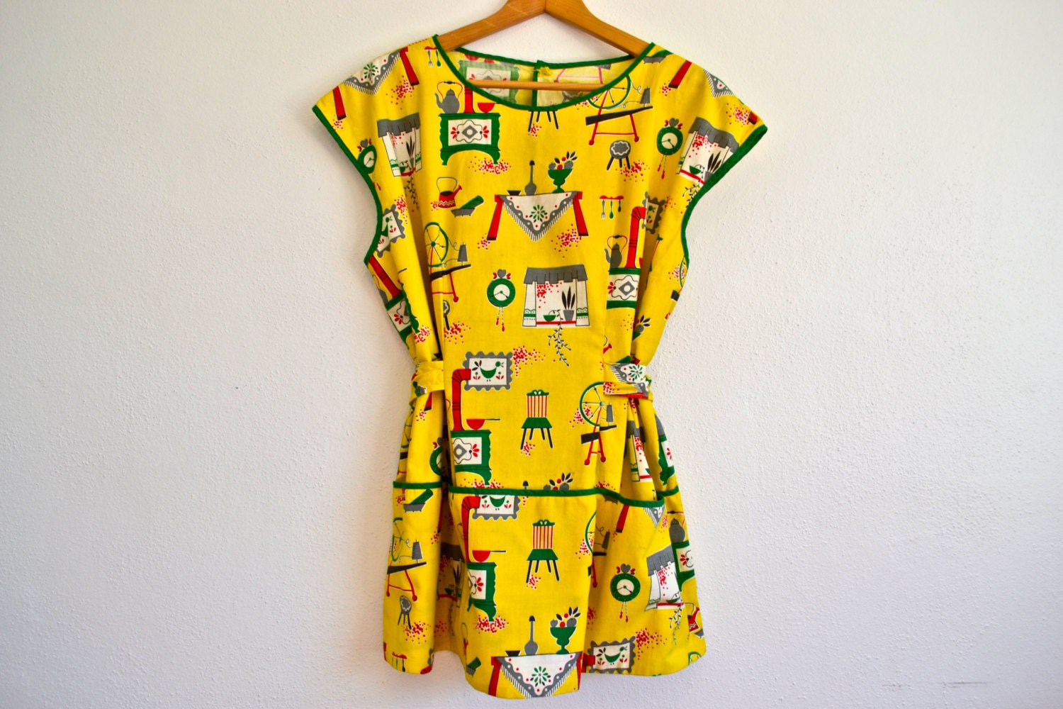 Mid Century Artist Smock Apron (Large to  XXL)