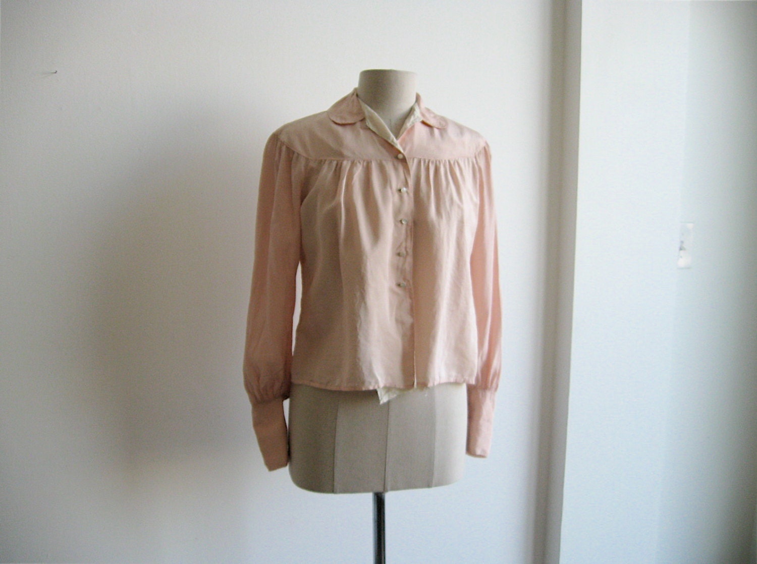 Antique Edwardian Silk Blouse.