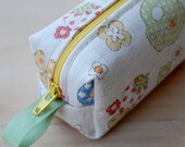 Hippie Skulls Sm CA Roll (pencil or makeup case)