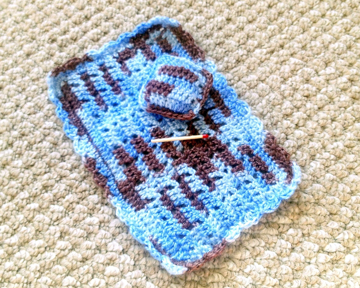 Scale Dollhouse Miniature Afghan and Pillow Set