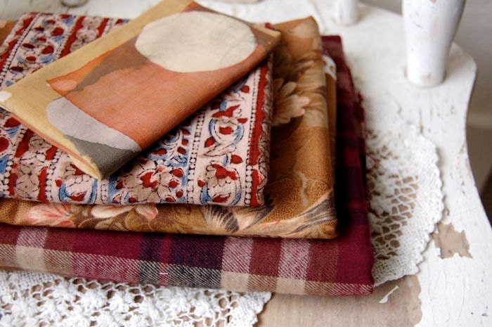 Vintage Fabric Set: Boho Chic in Browns