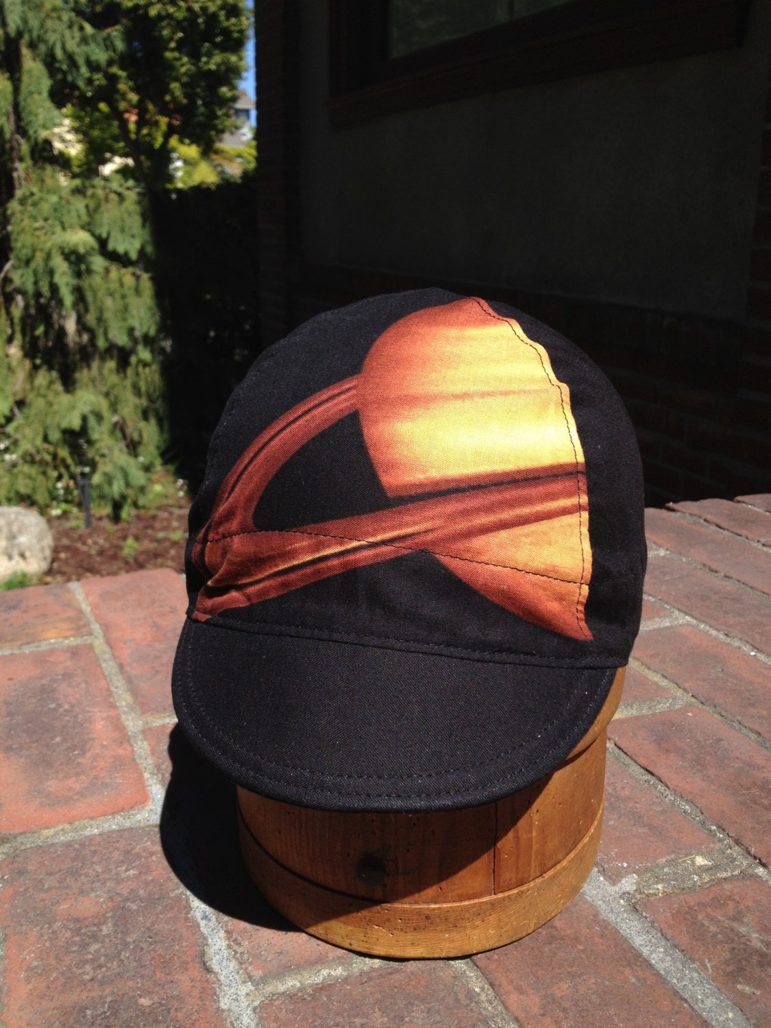 Saturn handmade cycling cap