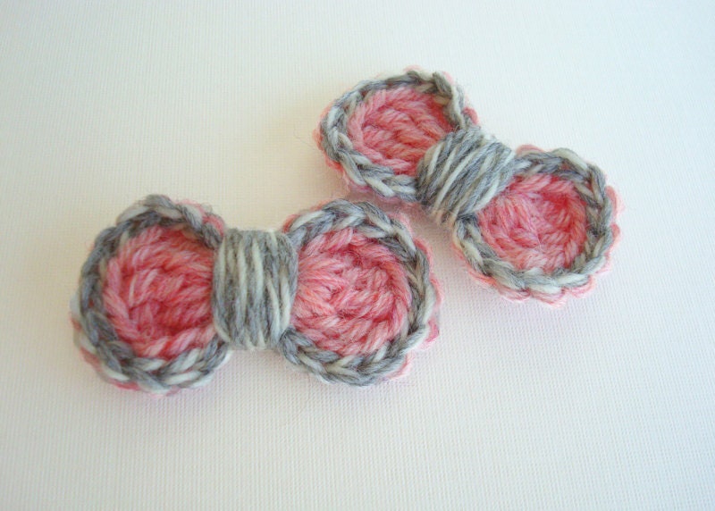 Two-Tone Crochet Bow Hair Clips - Set of 2